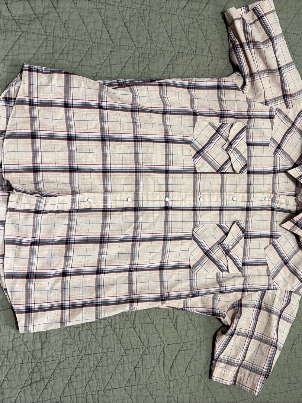 Ely Cattleman Cream Plaid Short Sleeve Button-Down Shirt